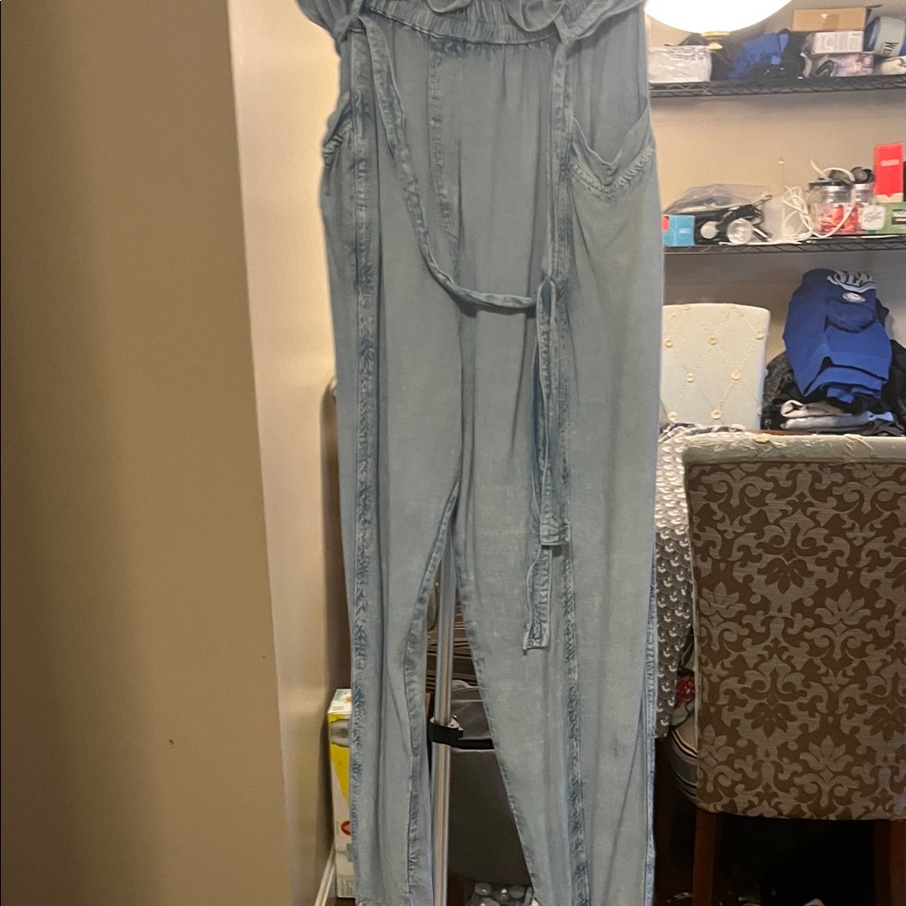 Stylish Light Blue Pants
